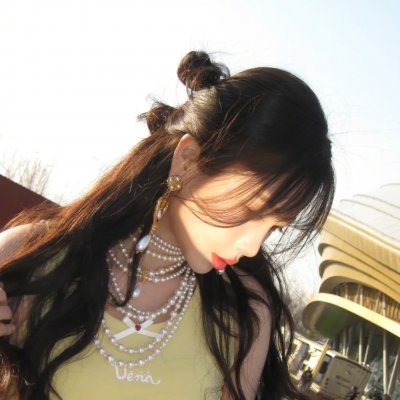 致命女人香海报